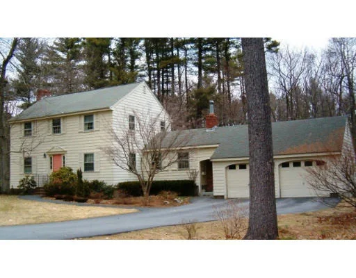 Unit for sale at 5 Daniels Drive, Bedford, MA 01730