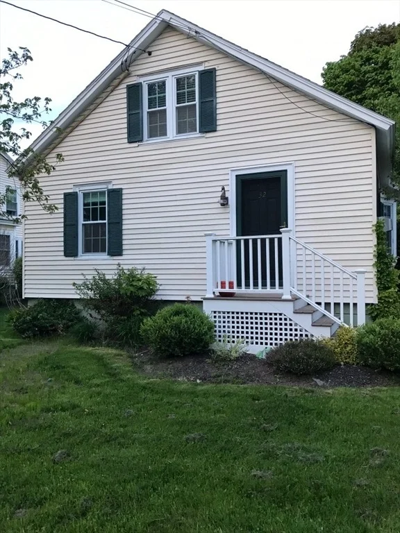 Unit for sale at 32 Hillside Ave, Amesbury, MA 01913