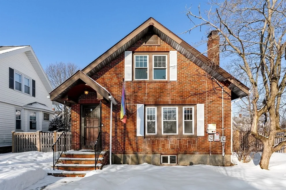 Unit for sale at 25 Moffat Road, Quincy, MA 02169