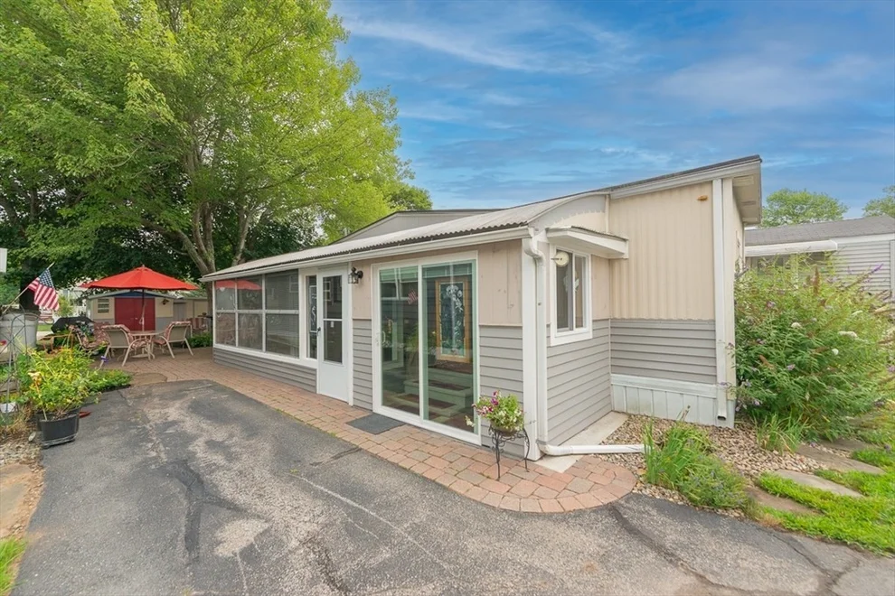 Unit for sale at 239 Ayer Rd, Littleton, MA 01460