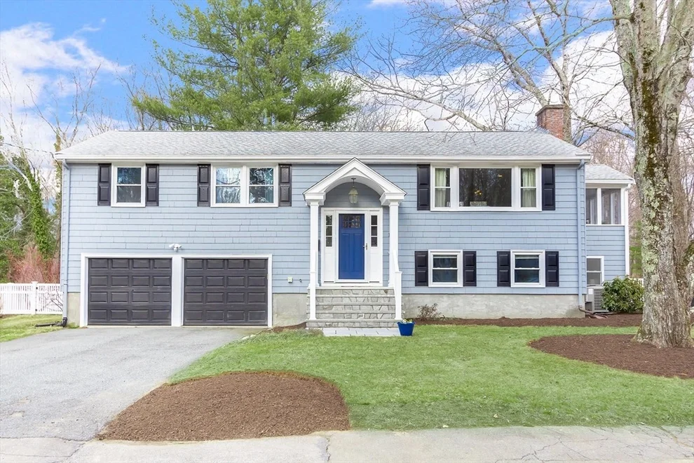 Unit for sale at 10 Woodmere Rd, Framingham, MA 01701