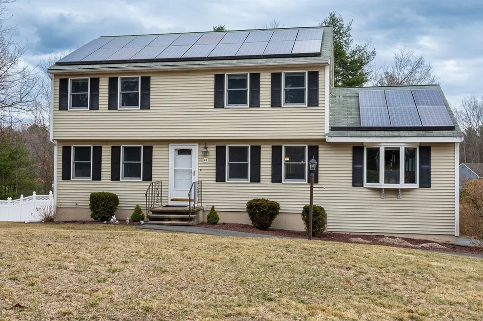Unit for sale at 47 Kings Field Road, Dracut, MA 01826