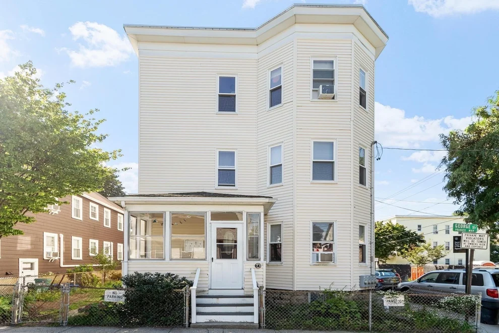 Unit for sale at 20 George St, Cambridge, MA 02140