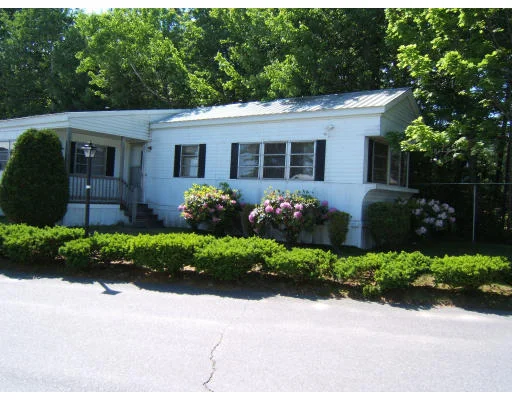Unit for sale at 218 New Yorker Avenue, Chelmsford, MA 01824