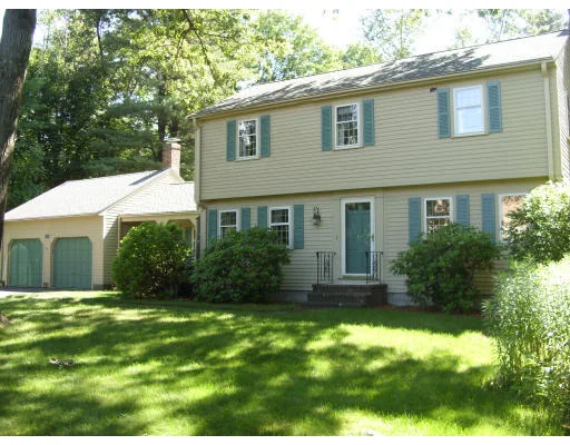 Unit for sale at 30 Flagg Rd, Westford, MA 01886