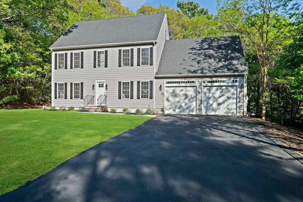 Unit for sale at 10 William Ave, Pembroke, MA 02359