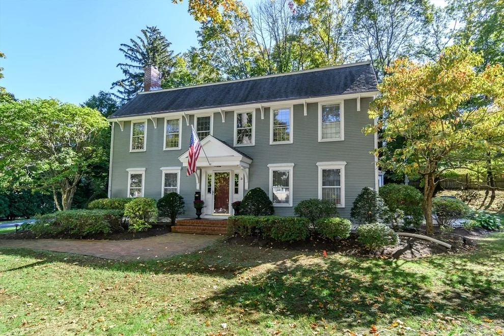 Unit for sale at 3 Garden Road, Wellesley, MA 02481