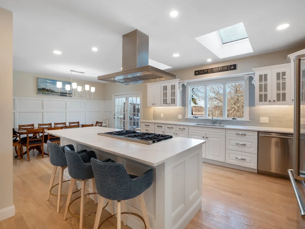 Unit for sale at 510 Merrimac St, Newburyport, MA 01950