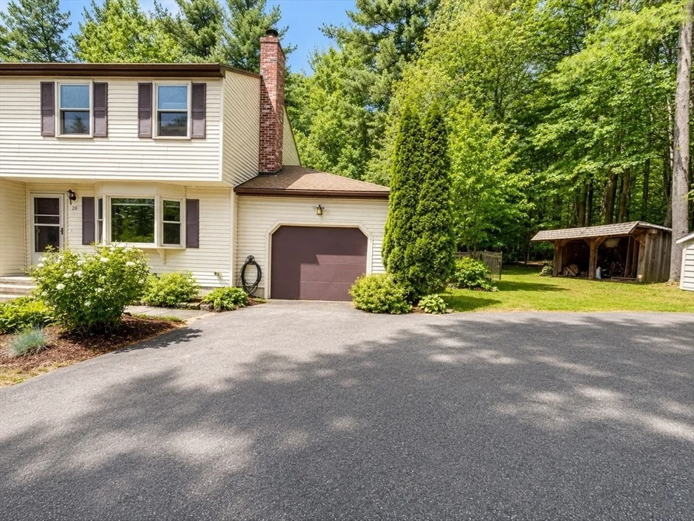 Unit for sale at 20 Pinecrest Rd, Uxbridge, MA 01569