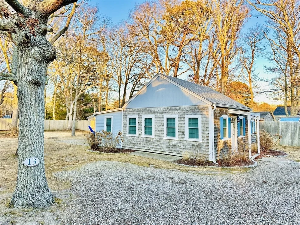 Unit for sale at 90 Seaview Ave, Yarmouth, MA 02664