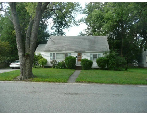 Unit for sale at 47 Newbury St, Lowell, MA 01851