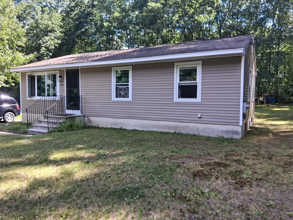 Unit for sale at 167 Froman St, Athol, MA 01331