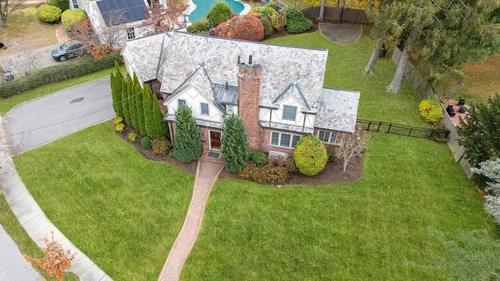 Unit for sale at 55 Evelyn Rd, Newton, MA 02468