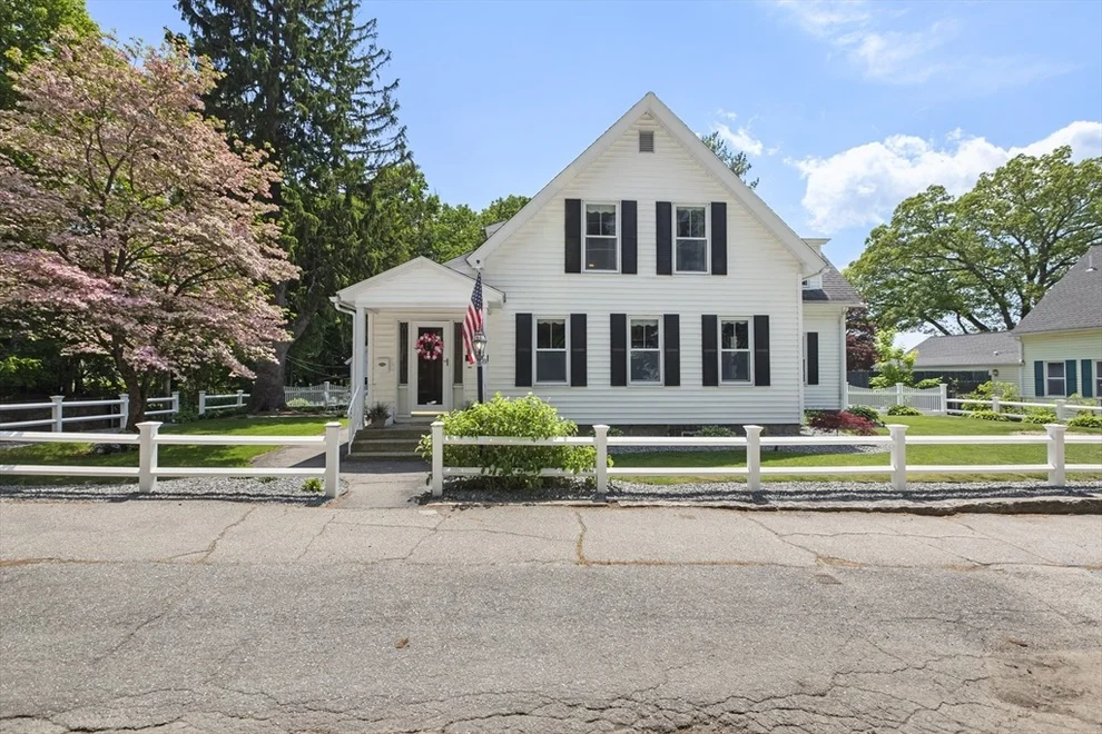 Unit for sale at 68 High Street, Northbridge, MA 01588
