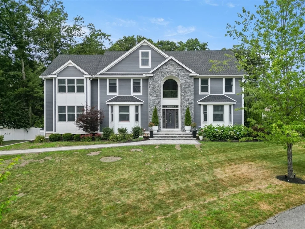Unit for sale at 20 Lisa Ln, Georgetown, MA 01833