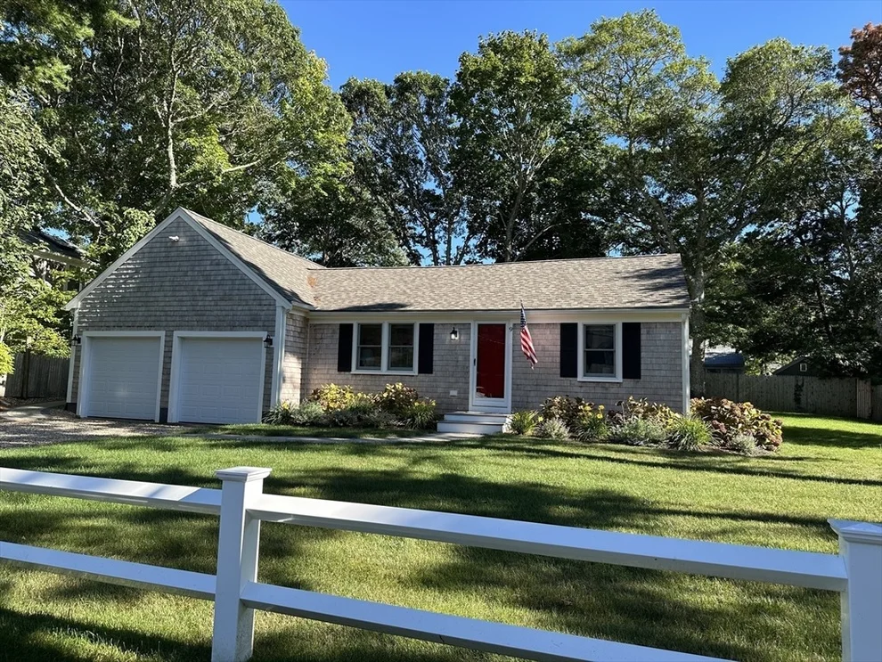 Unit for sale at 9 Victory Ln, Yarmouth, MA 02664