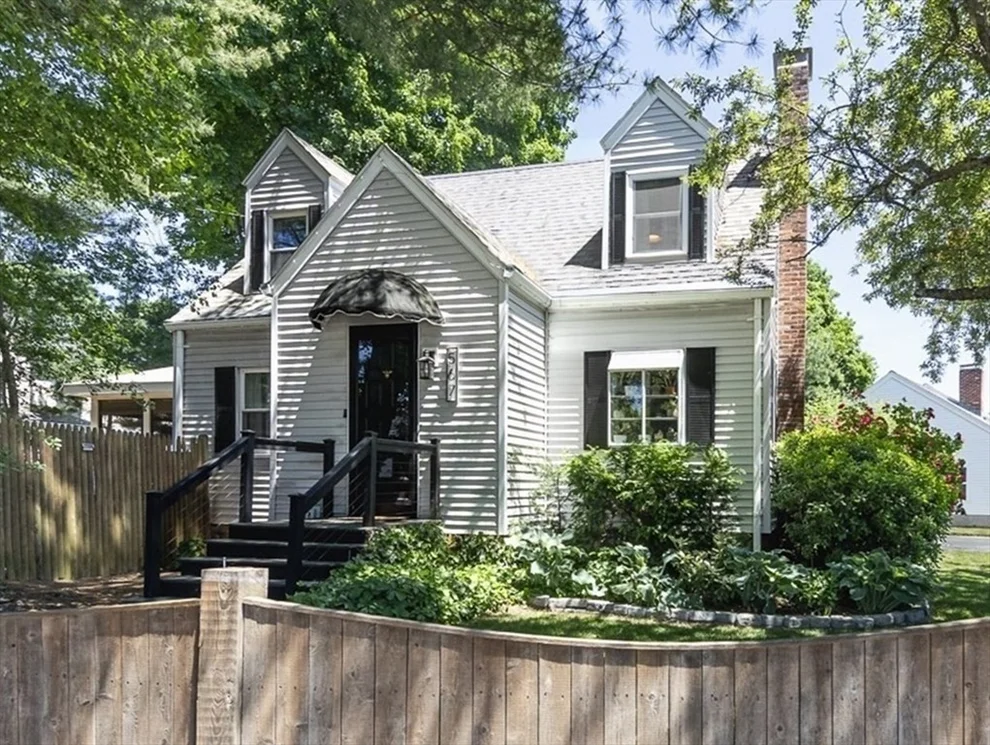Unit for sale at 567 Cabot St, Beverly, MA 01915