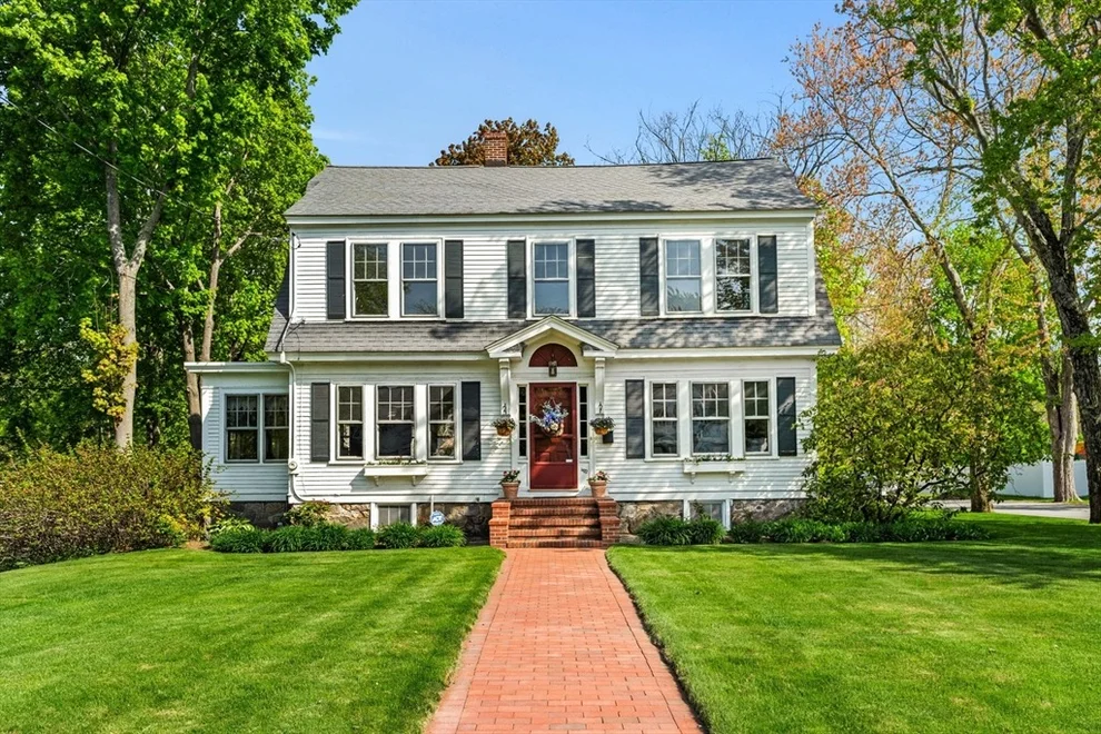 Unit for sale at 402 Sutton St, North Andover, MA 01845
