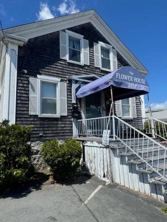 Unit for sale at 2157 Acushnet Ave, New Bedford, MA 02745