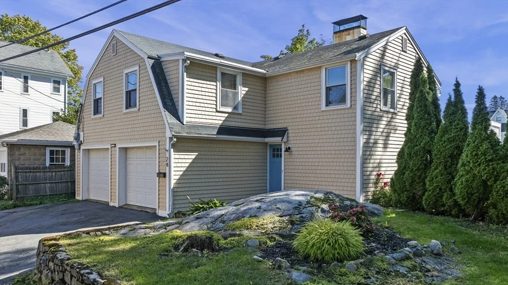 Unit for sale at 24 Russell St, Marblehead, MA 01945