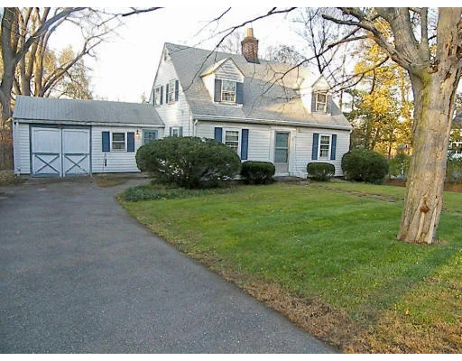 Unit for sale at 30 E Main St, Southborough, MA 01772