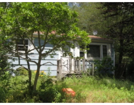 Unit for sale at 25 Oak Ter, Pembroke, MA 02359