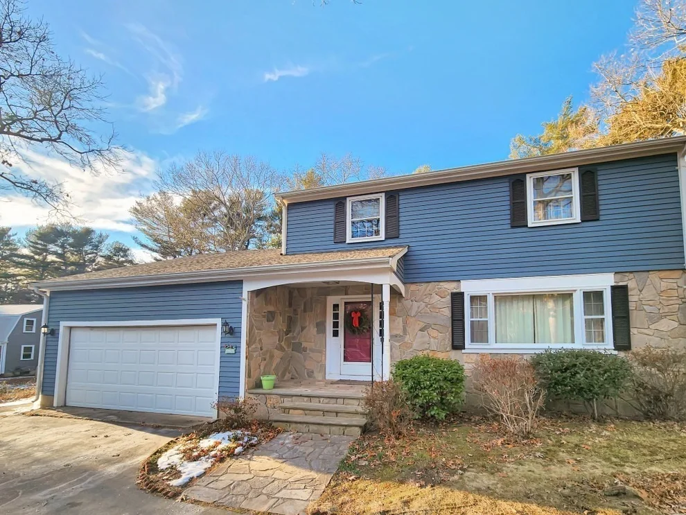 Unit for sale at 4 Olivia Ln, Freetown, MA 02717