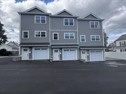 Unit for sale at 1 Richmond Park, Woburn, MA 01801