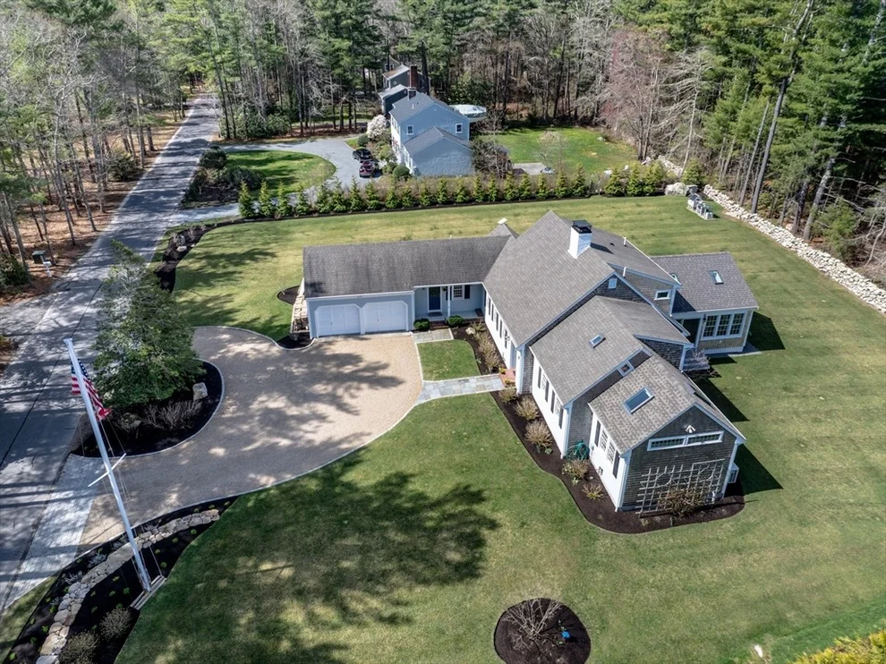 Unit for sale at 65 Olde Knoll Rd, Marion, MA 02738