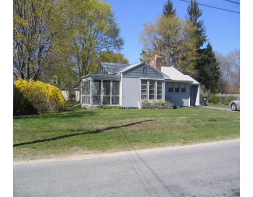 Unit for sale at 6 Walnut Street, Oxford, MA 01540