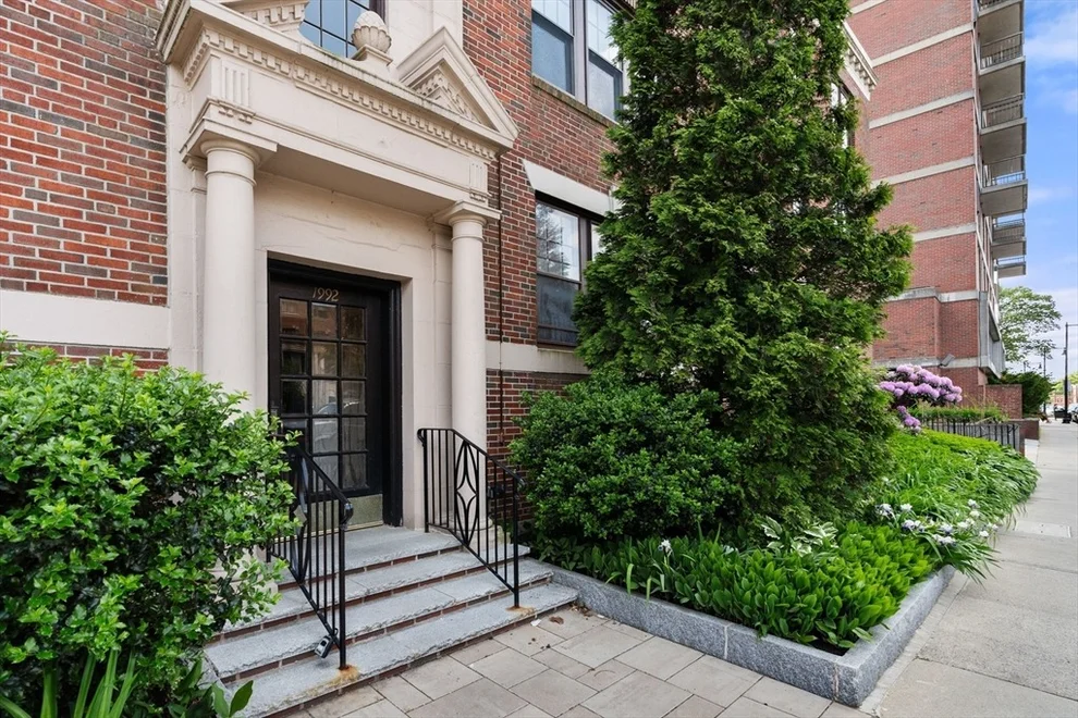 Unit for sale at 1992 Commonwealth Ave, Boston, MA 02135