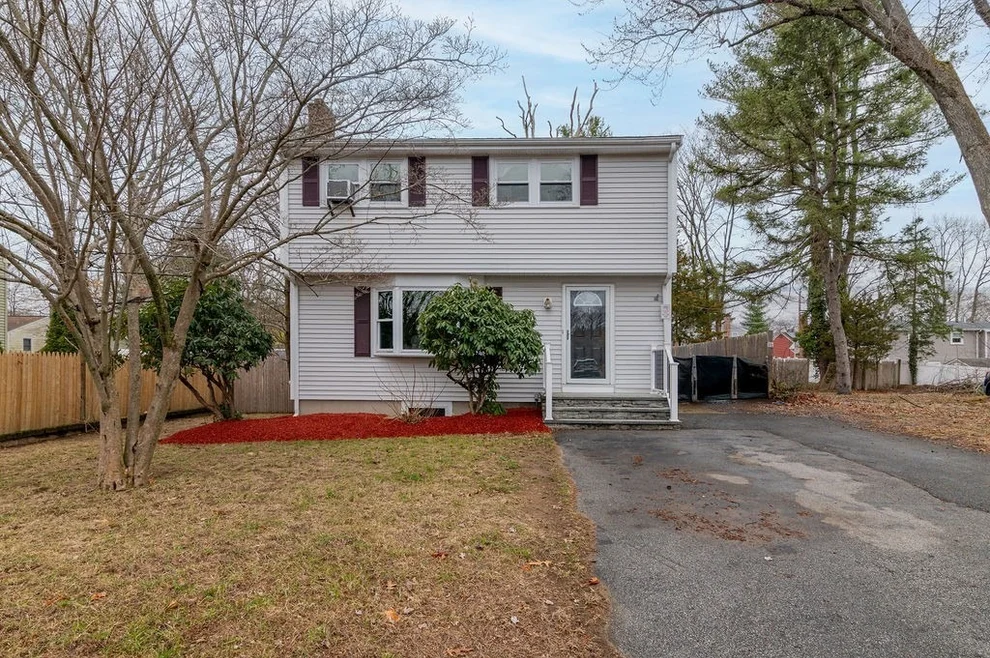 Unit for sale at 51 Summit Rd, Holbrook, MA 02343