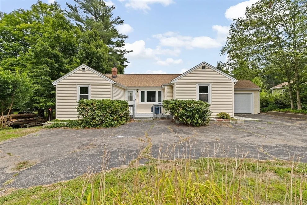 Unit for sale at 601 Hingham St, Rockland, MA 02370