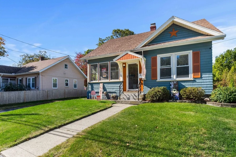 Unit for sale at 71 Glendale, Worcester, MA 01602