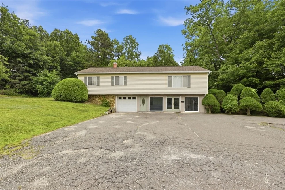 Unit for sale at 1303 Calkins Rd, Palmer, MA 01069