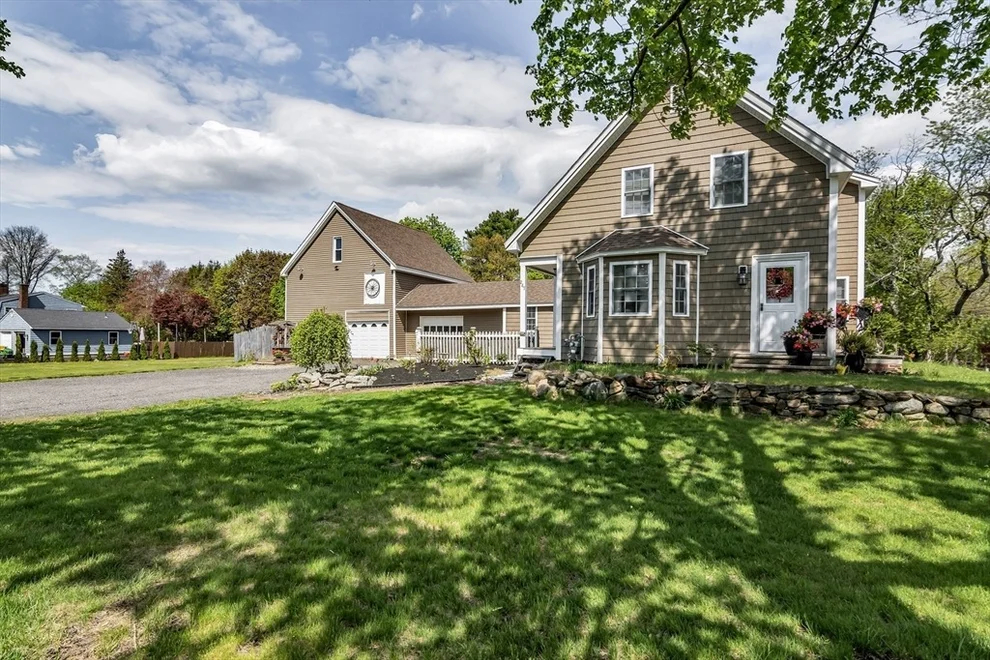 Unit for sale at 287 Andover St, Georgetown, MA 01833