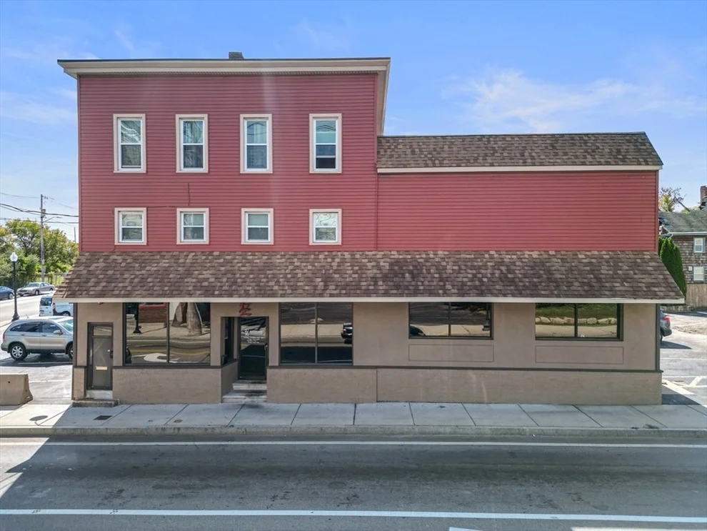Unit for sale at 218 Coggeshall St, New Bedford, MA 02745