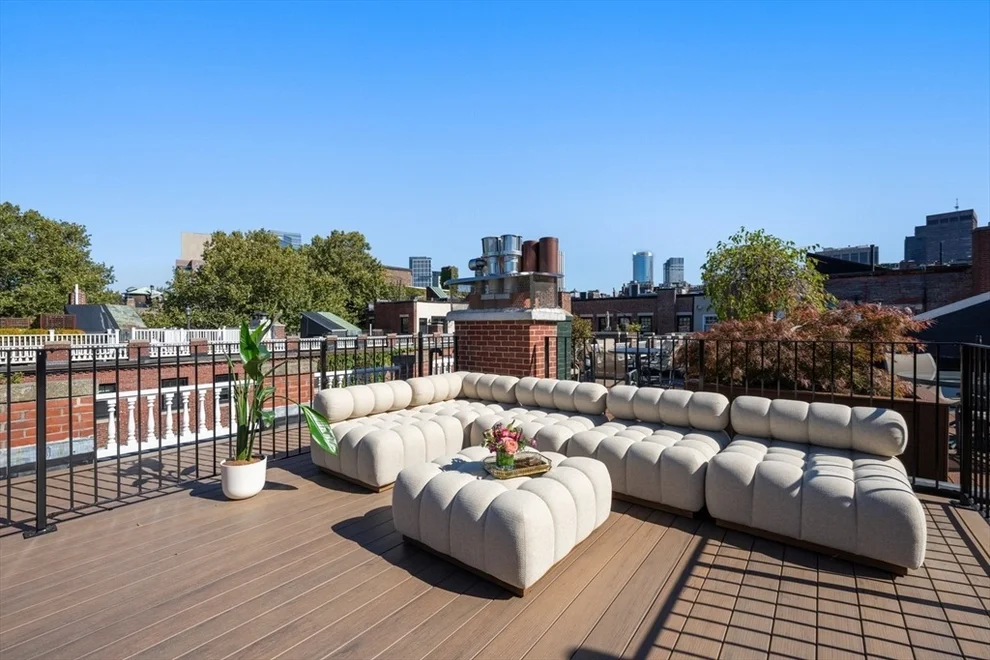 Unit for sale at 19 Charles River Square, Boston, MA 02114