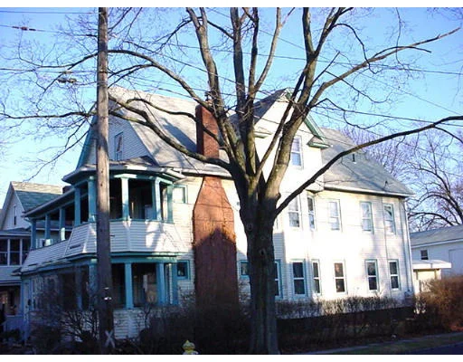 Unit for sale at 1017 Sumner, Springfield, MA 01108