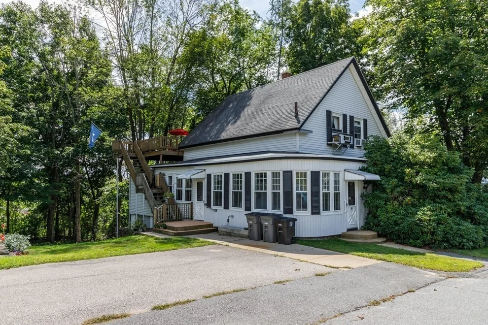 Unit for sale at 78 Greenwood Place, Gardner, MA 01440