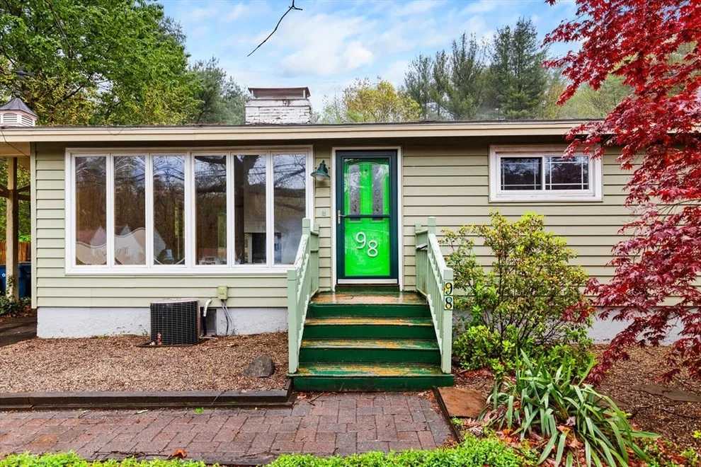 Unit for sale at 98 Rogers St, Tewksbury, MA 01876