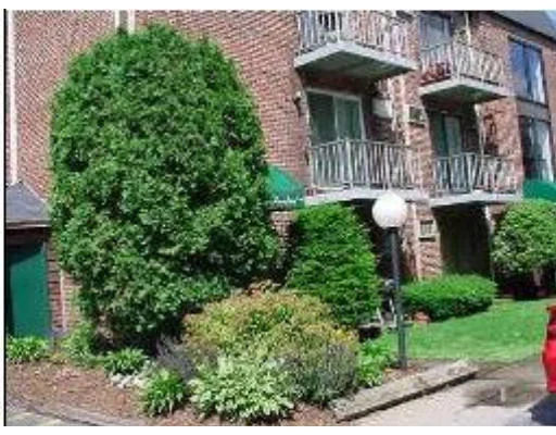 Unit for sale at 1186 Worcester Rd, Framingham, MA 01702