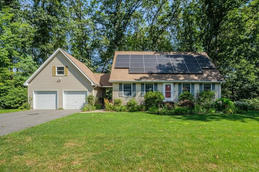 Unit for sale at 138 Overlook Dr, Northampton, MA 01062