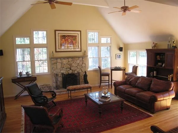 Unit for sale at 16 Rideout Ln, Stoughton, MA 02072