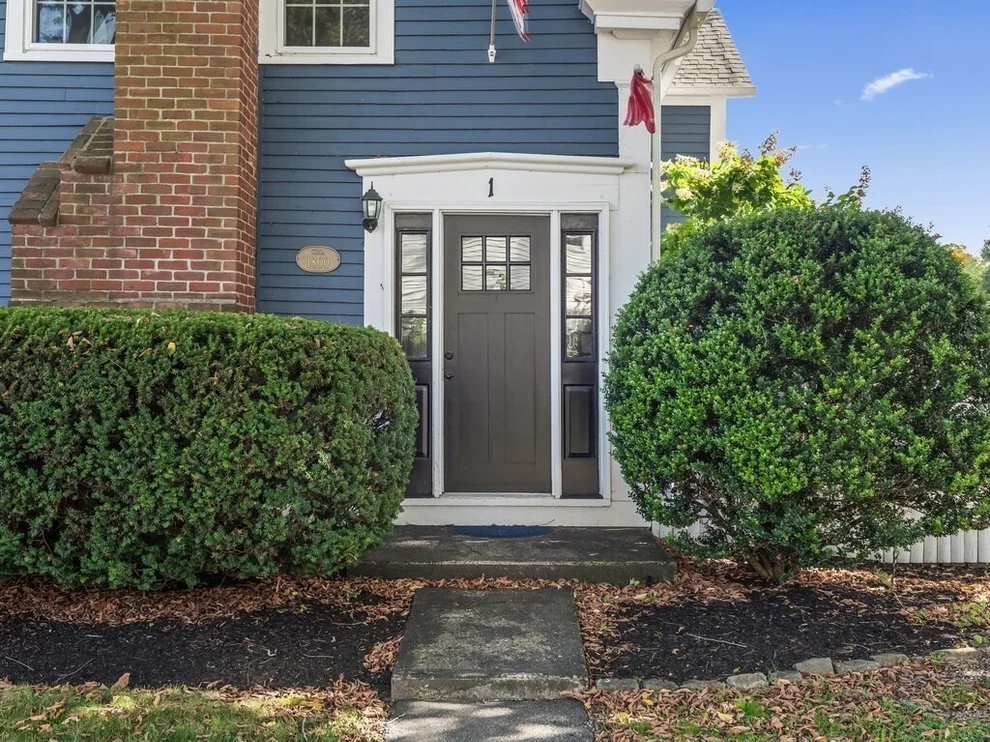Unit for sale at 1 Wesleyan St, Shrewsbury, MA 01545