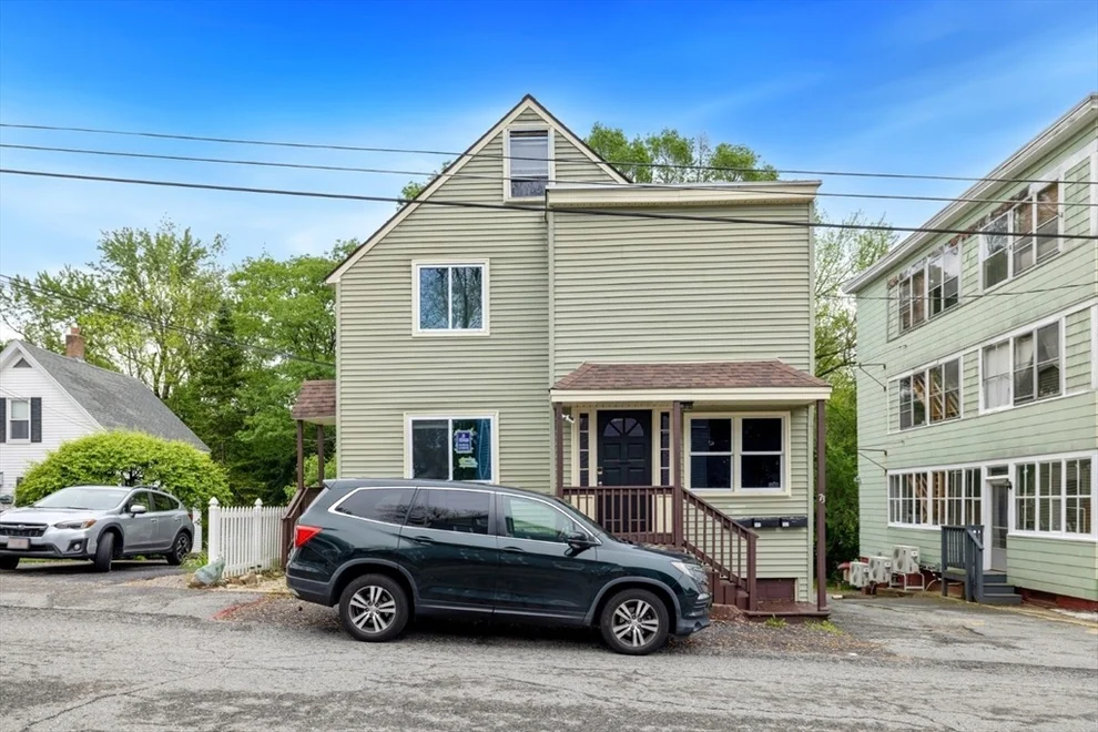 Unit for sale at 73 Ash St, Gardner, MA 01440
