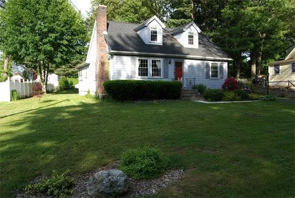 Unit for sale at 24 Oak St, Wayland, MA 01778