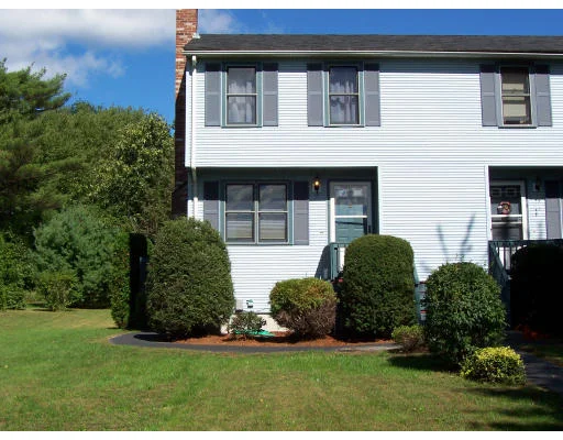 Unit for sale at 7 Edwards, Franklin, MA 02038
