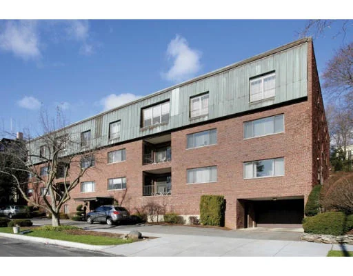 Unit for sale at 209 Commonwealth Avenue, Newton, MA 02467