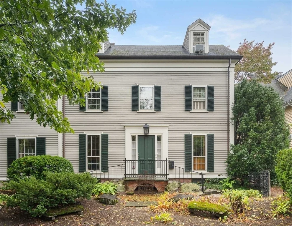 Unit for sale at 12 Ash Street Place, Cambridge, MA 02138
